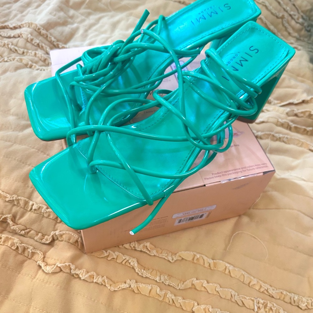 Green Strappy Heels - Picture 4 of 4